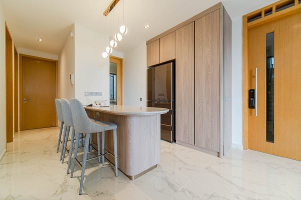 4-Breeze By The East_Tony Poh+Cathryn Ling